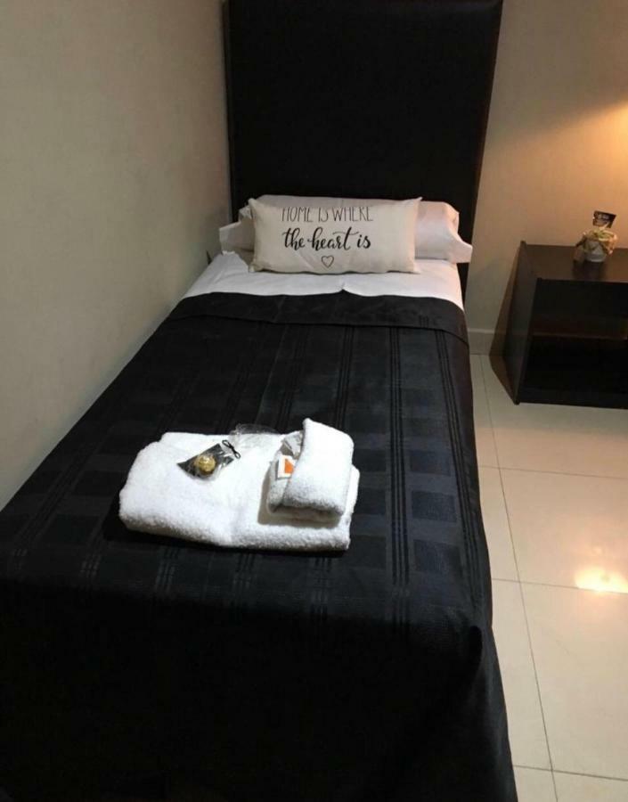 Hotel Del Parque ซันมิเกลเดตูกูมาน ภายนอก รูปภาพ